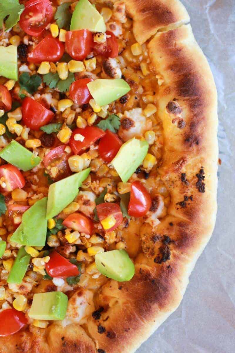 Grilled Corn and Chipotle Pesto Pizza with Queso Fresco | https://gewicht-weg.today/
