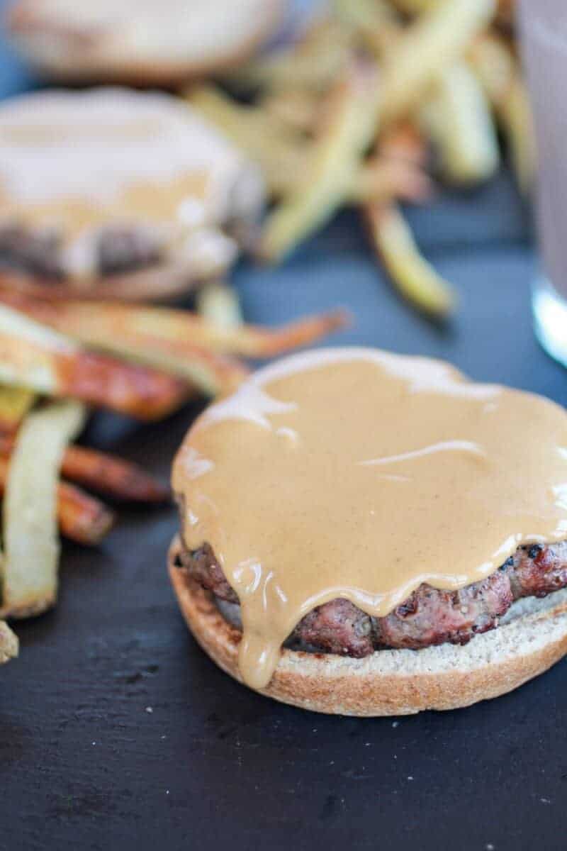 Peanut Butter Burgers with Slim Jim Fries and Chocolate Malted Milkshake | https://gewicht-weg.today/