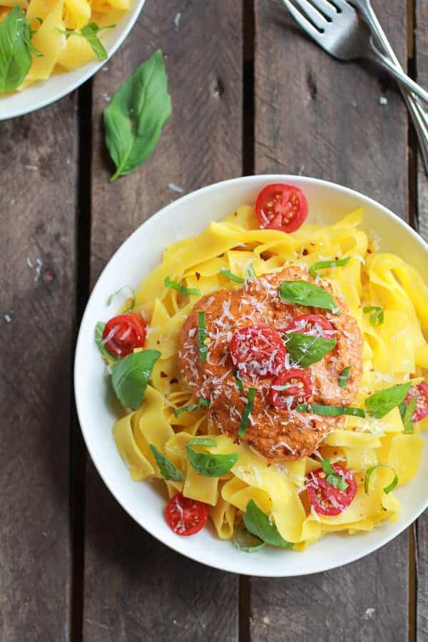 15 Minute Creamy Sun-Dried Tomato Basil Cashew Pappardelle Pasta | .halfbakedharvest.com