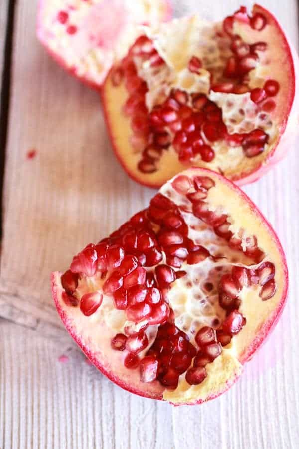 How To Deseed A Pomegranate (In Pictures!) | halfbakedharvest.com