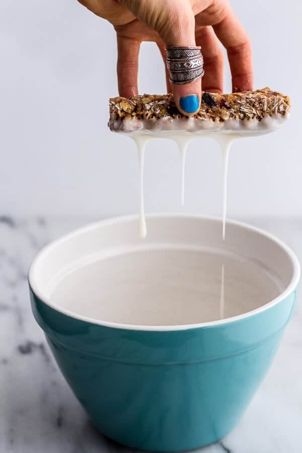 Blueberry Vanilla Greek Yogurt Granola Bars | halfbakedharvest.com