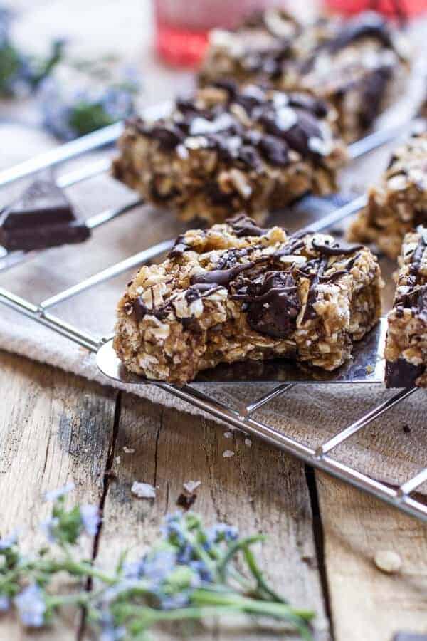 Healthy No-Bake Salted Dark Chocolate Chunk Oatmeal Cookie Bars | halfbakedharvest.com
