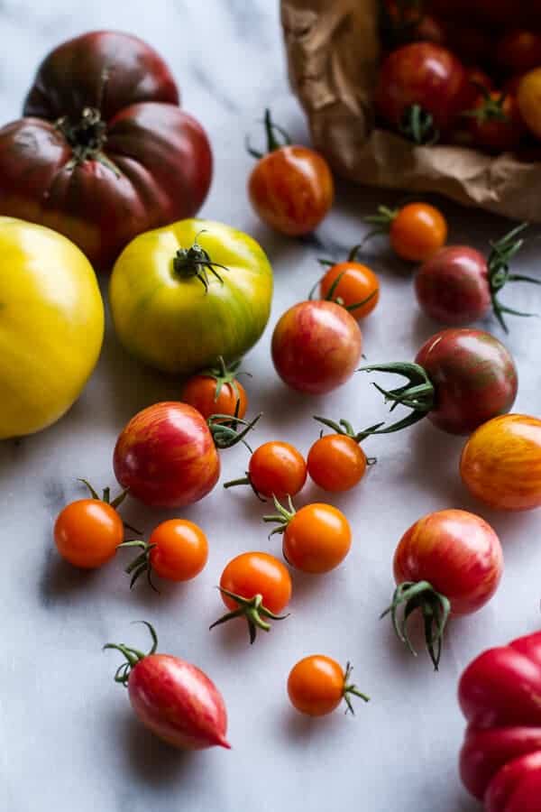 Garlic and Herb Roasted Cherry Tomato Carbonara w-Crispy Prosciutto + Burrata | halfbakedharvest.com @hbharvest