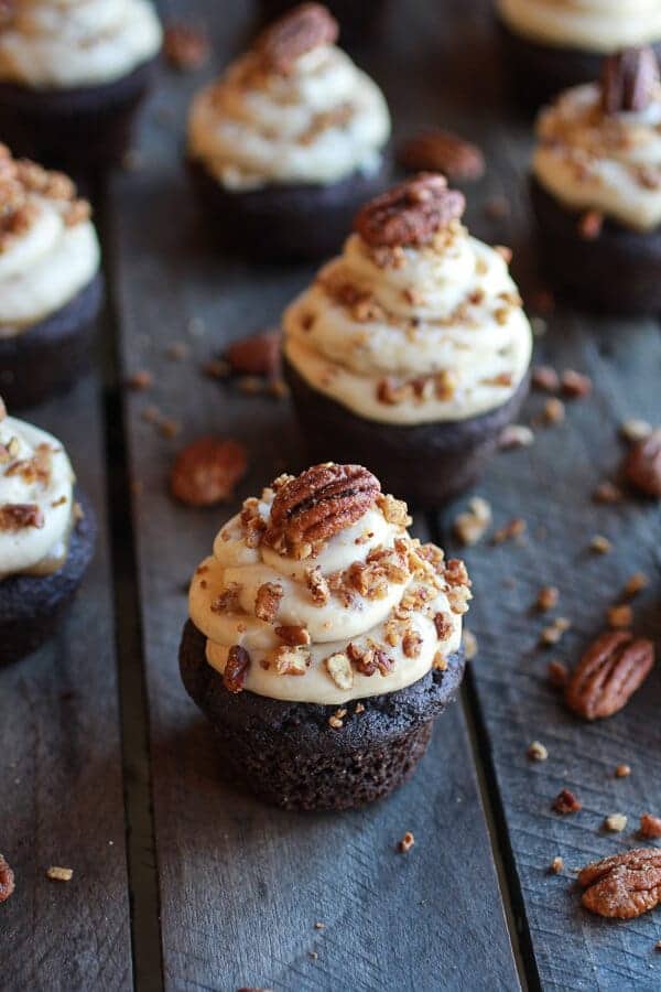 Chocolate-Bourbon-Pecan-Pie-Cupcakes-with-Butter-Pecan-Frosting-14