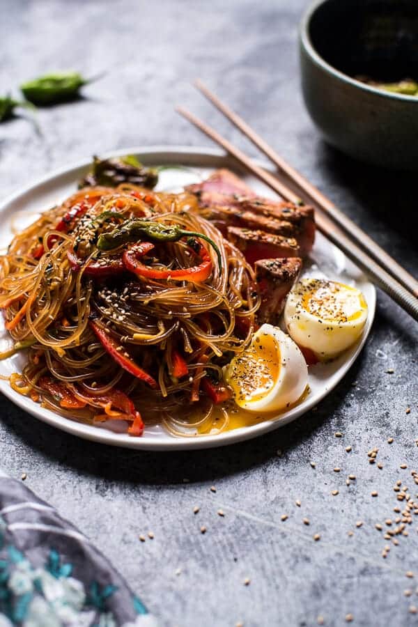 30 Minute Korean Stir Fried Shishito Pepper Rainbow Veggie Noodles with Seared Tuna | halfbakedharvest.com @hbharvest