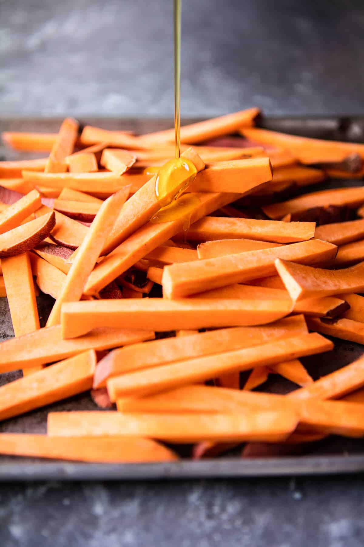 Meal Prep: Chicken Shawarma and Sweet Potato Fry Bowls | halfbakedharvest.com @hbharvest
