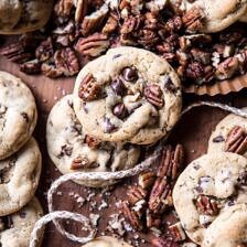 Browned Butter Pecan Chocolate Chip Cookies | halfbakedharvest.com @hbharvest