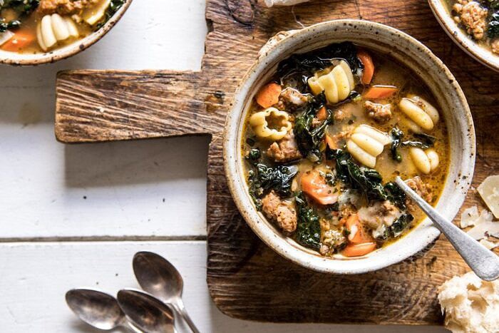 horizontal photo of Spicy Italian Pesto Noodle Soup 