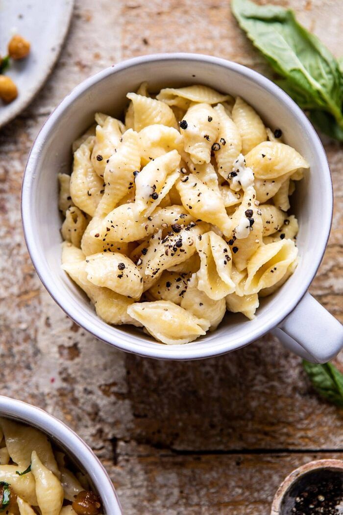 Instant Pot Cacio e Pepe in bowl without chickpeas