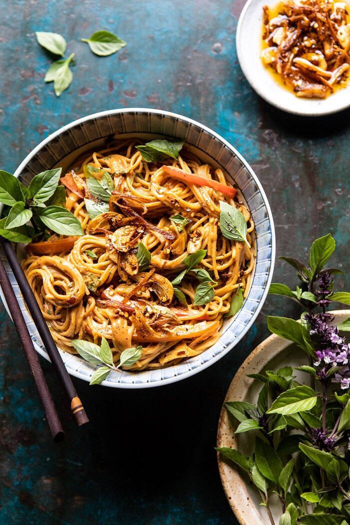 Spicy Peanut Noodles with Chili Garlic Oil | halfbakedharvest.com #peanutnoodles #easyrecipes #dinner #healthy