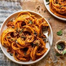 Roasted Red Pepper Alla Vodka Pasta with Cheesy Oregano Breadcrumbs | halfbakedharvest.com