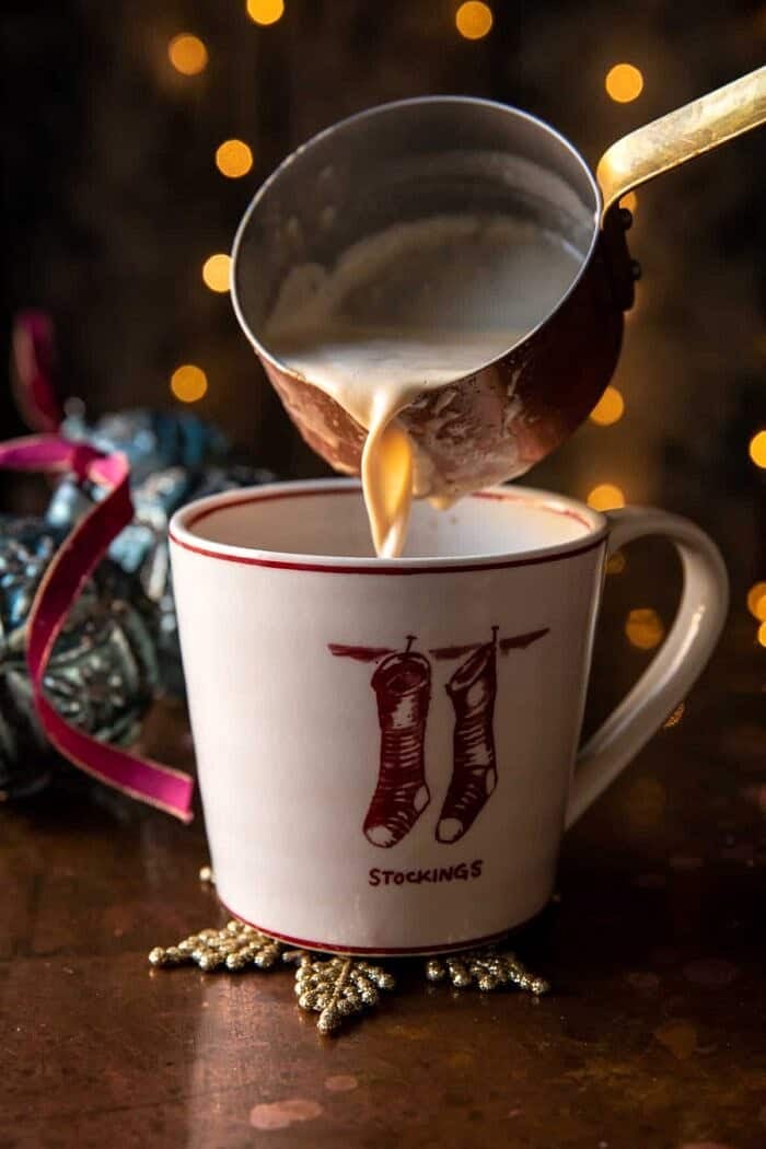 prep photo of pouring latte