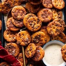 Sweet and Spicy Seasoned Crackers | halfbakedharvest.com