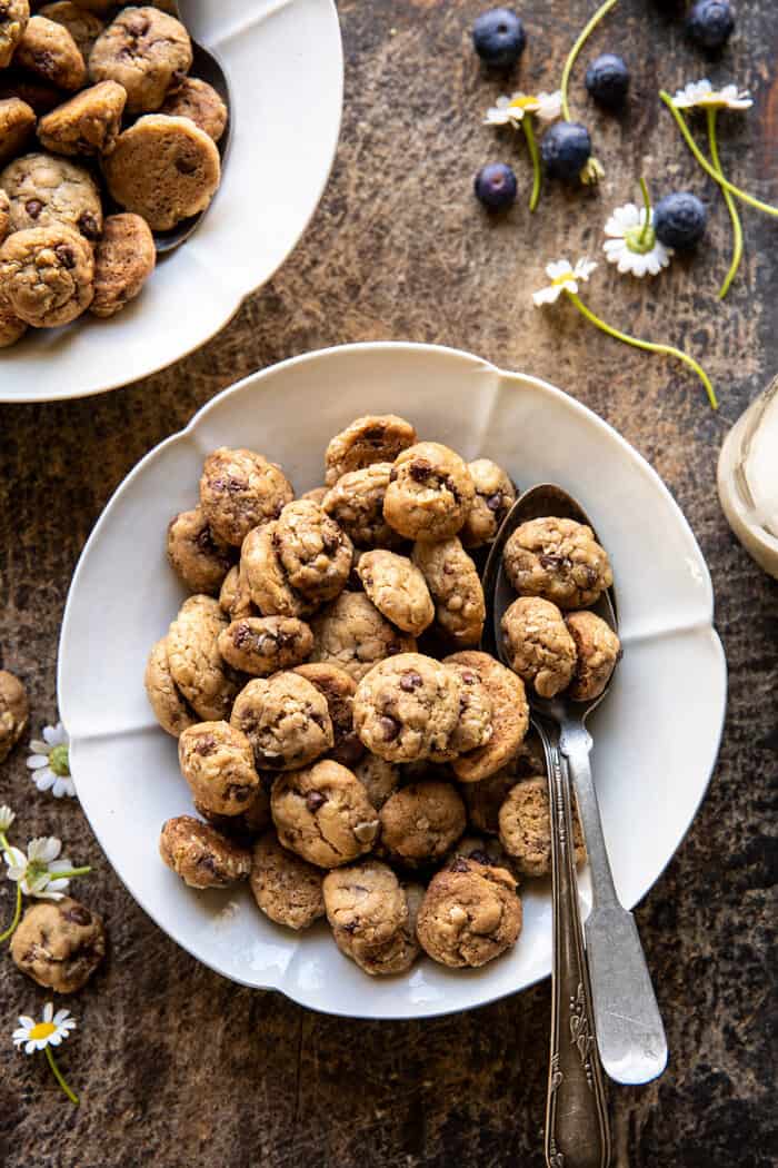 Homemade Oatmeal Chocolate Chip Cookie Crisp Cereal | halfbakedharvest.com