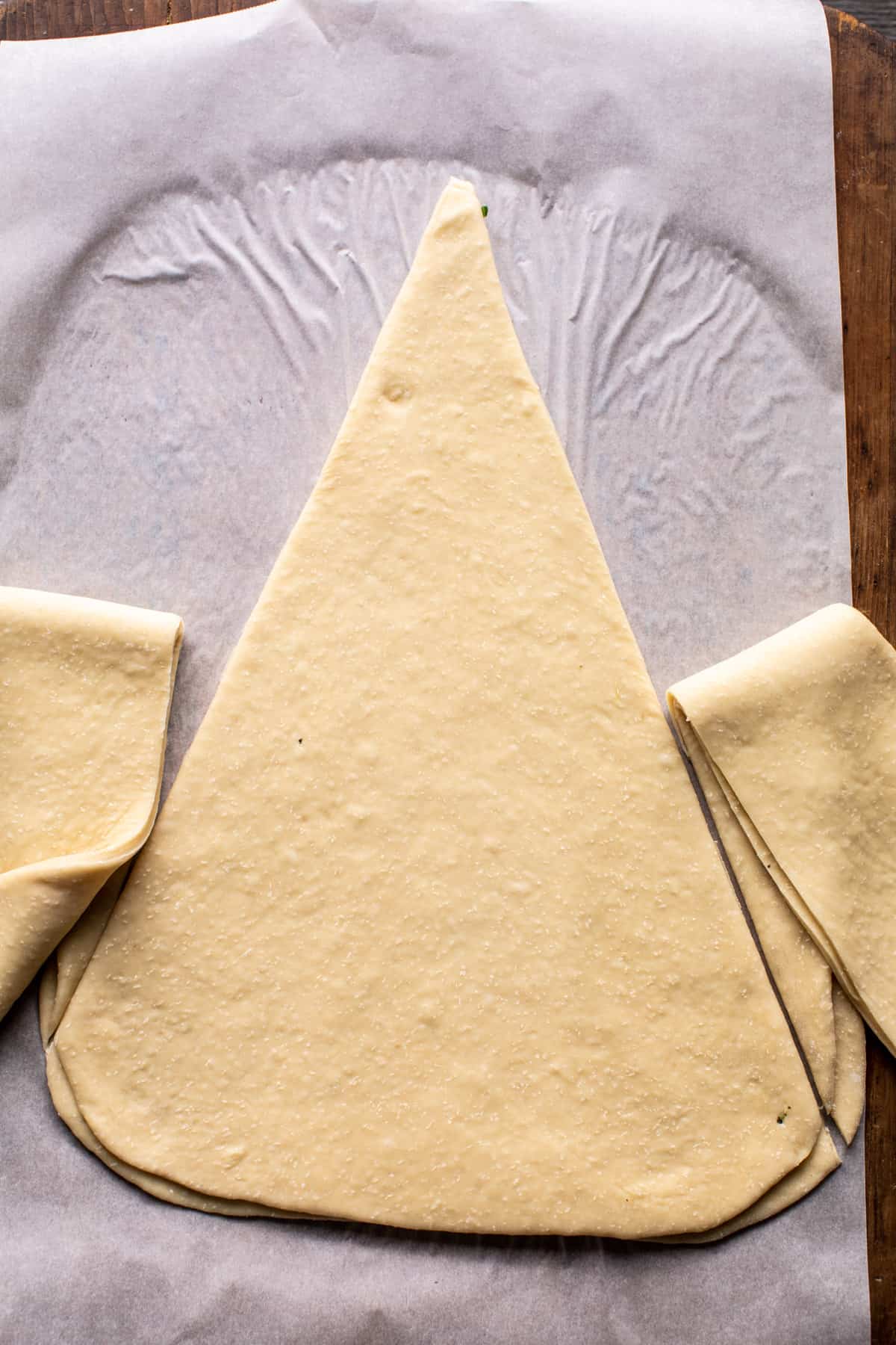 Pull Apart Christmas Tree Garlic Bread | halfbakedharvest.com