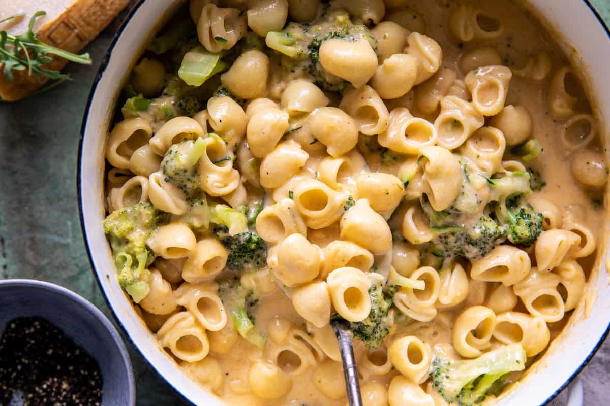 One Pot Stove-Top Mac and Cheese | halfbakedharvest.com