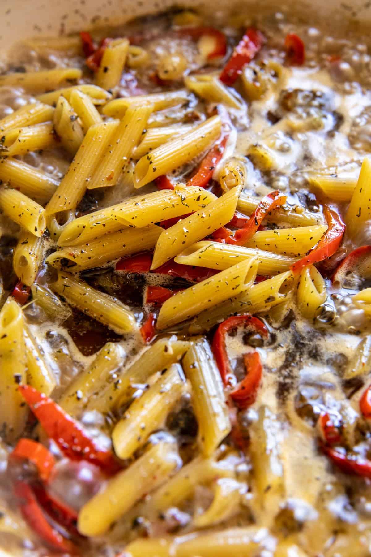 One Pot Spinach and Sun-Dried Tomato Burrata Pasta | halfbakedharvest.com