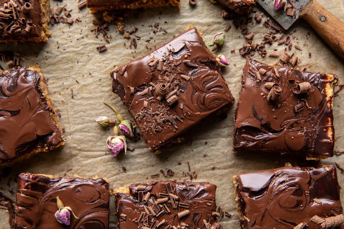 Fudgy Chocolate Peanut Butter Bars | halfbakedharvest.com