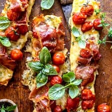 Baked Gruyère Tomato Bruschetta | halfkabedharvest.com
