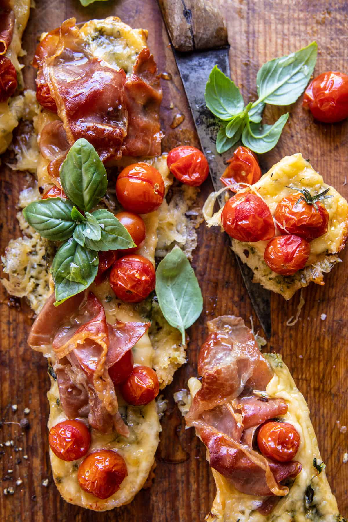 Baked Gruyère Tomato Bruschetta | halfkabedharvest.com