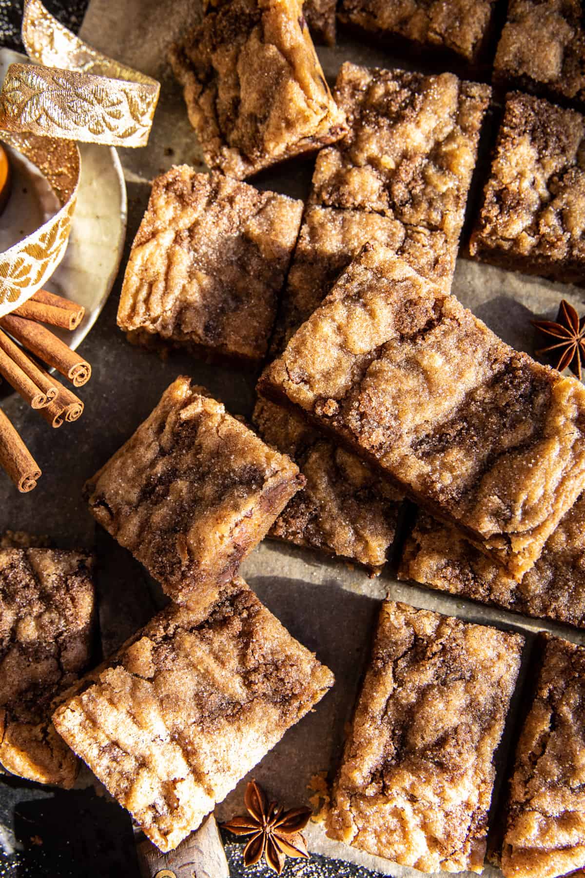 Cinnamon Swirl Snickerdoodle Blondies | halfbakedharvest.com