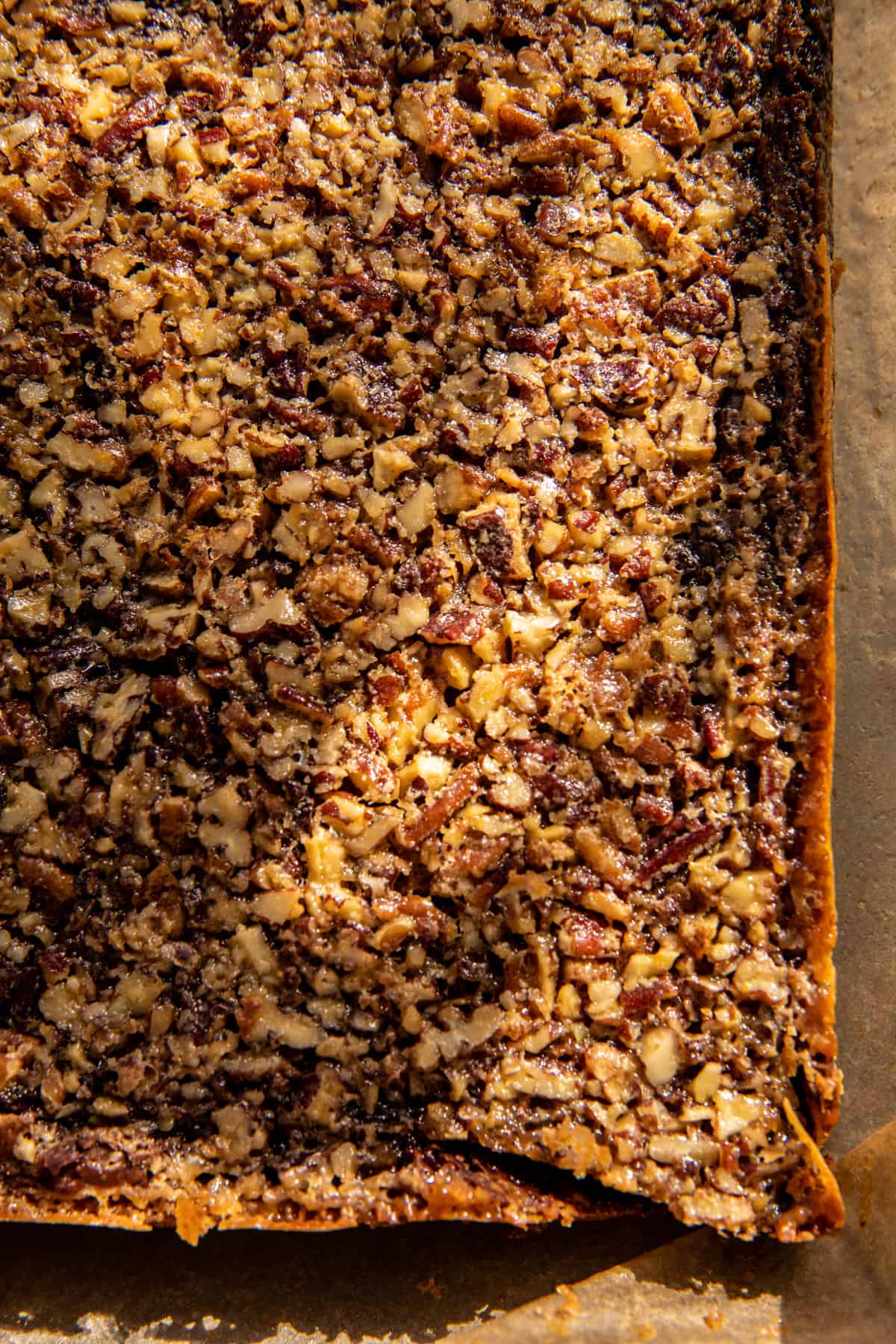 Gooey Pecan Pie Brownies| halfbakedharvest.com