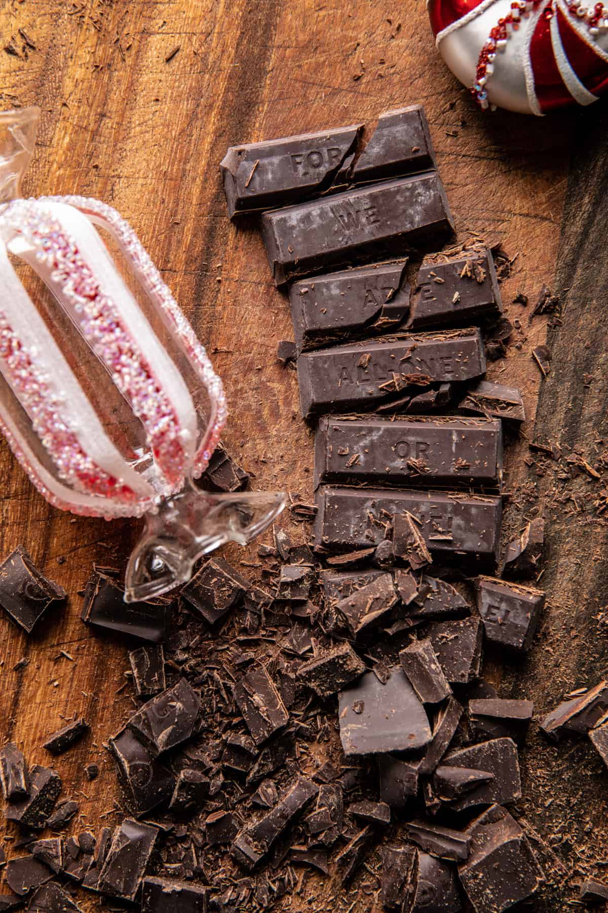 Easy Chocolate Oatmeal Lace Cookies | halfbakedharves.com