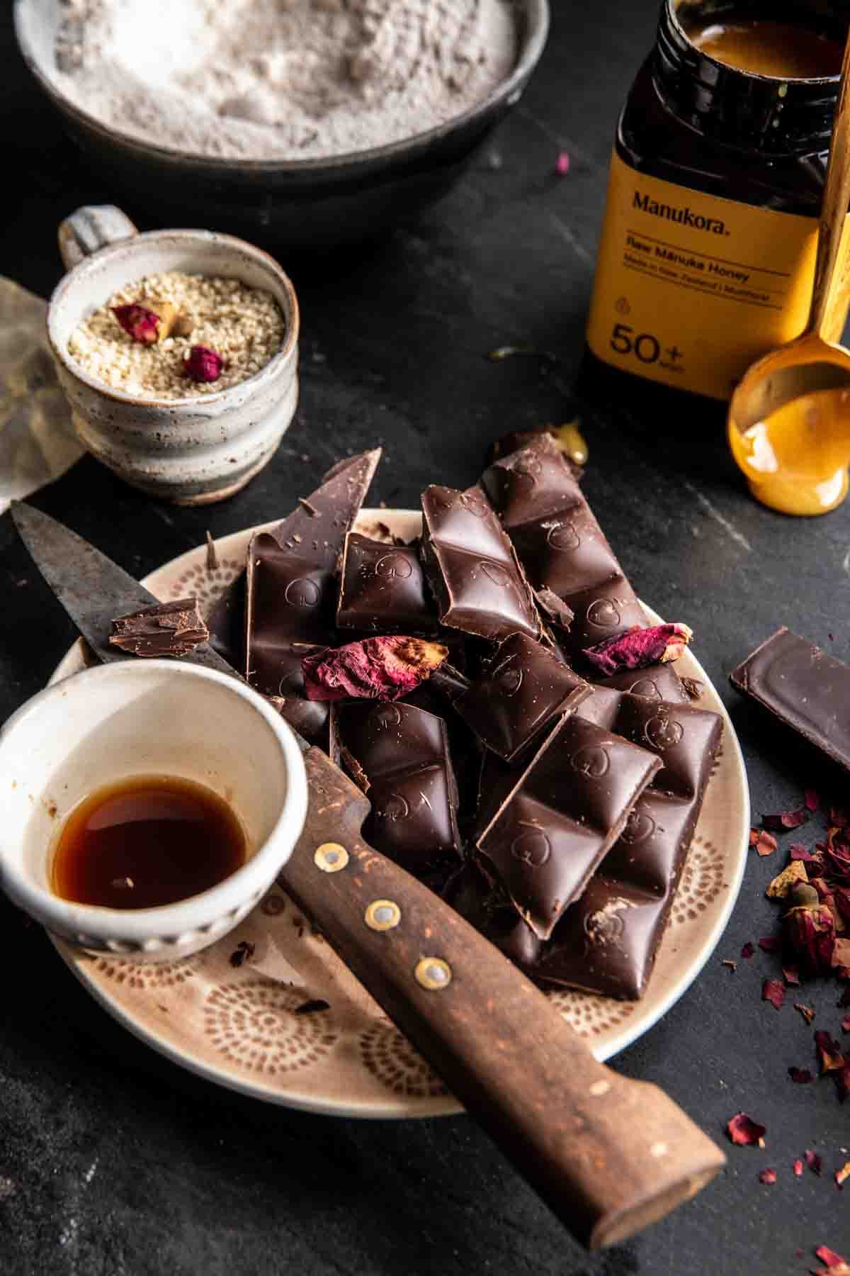 Chewy Chocolate Chunk Honey Sesame Cookies | halfbakedharvest.com
