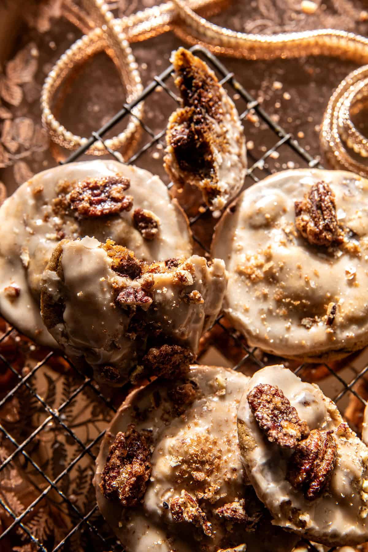 Frosted Butter Pecan Cookies | halfbakedharvest.com