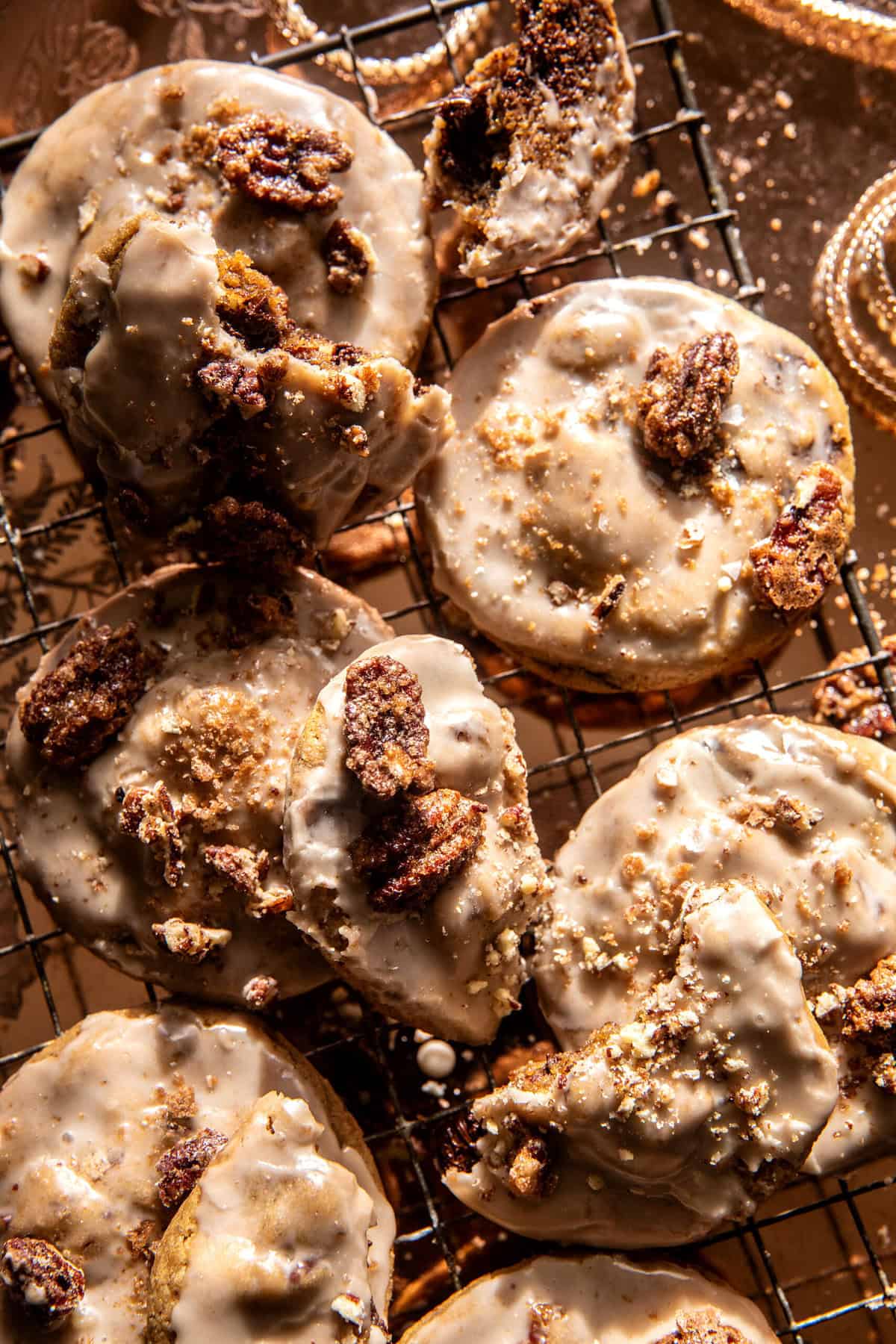 Frosted Butter Pecan Cookies | halfbakedharvest.com