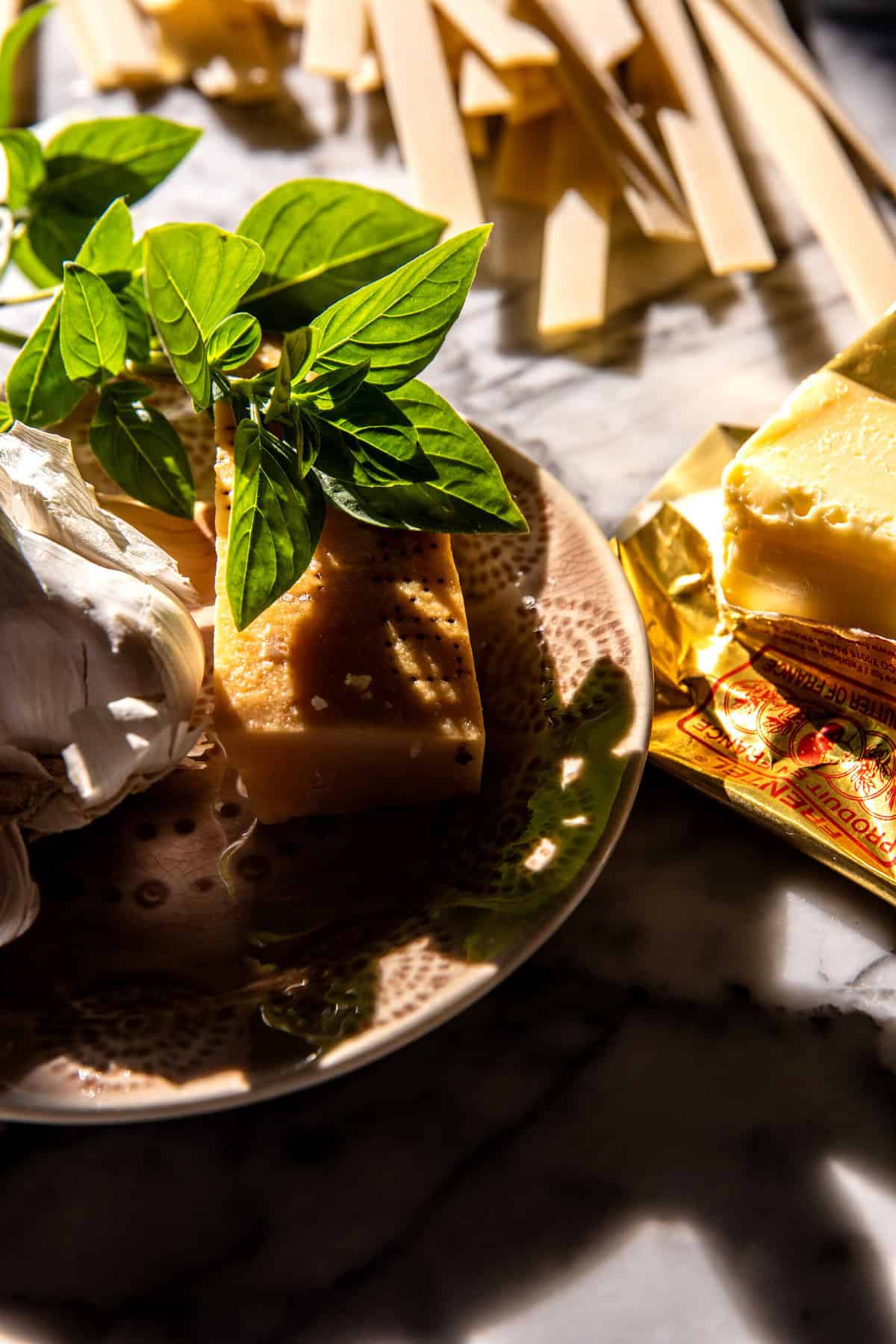 Simple Chicken Zucchini Alfredo Pasta | halfbakedharvest.com