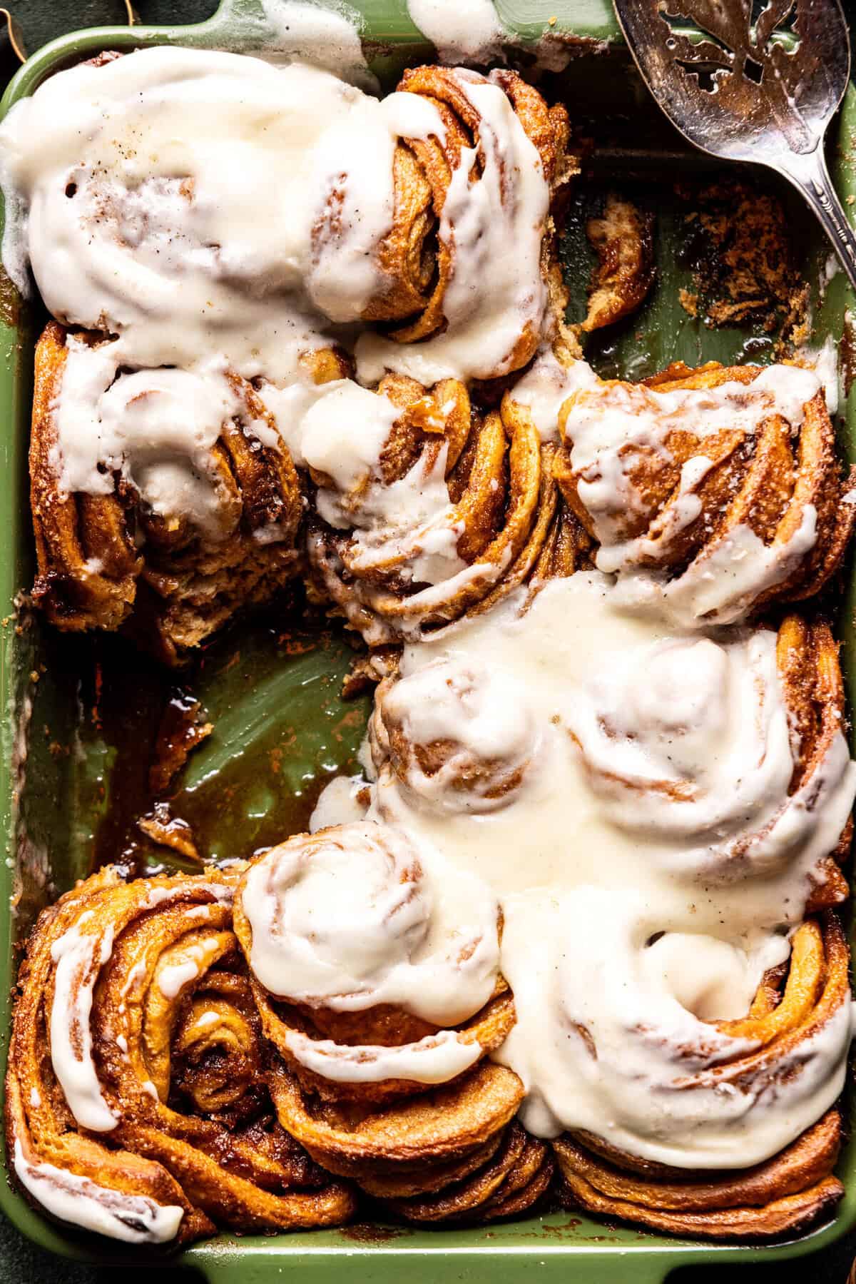 Frosted Gingerbread Cinnamon Rolls | halfbakedharvest.com