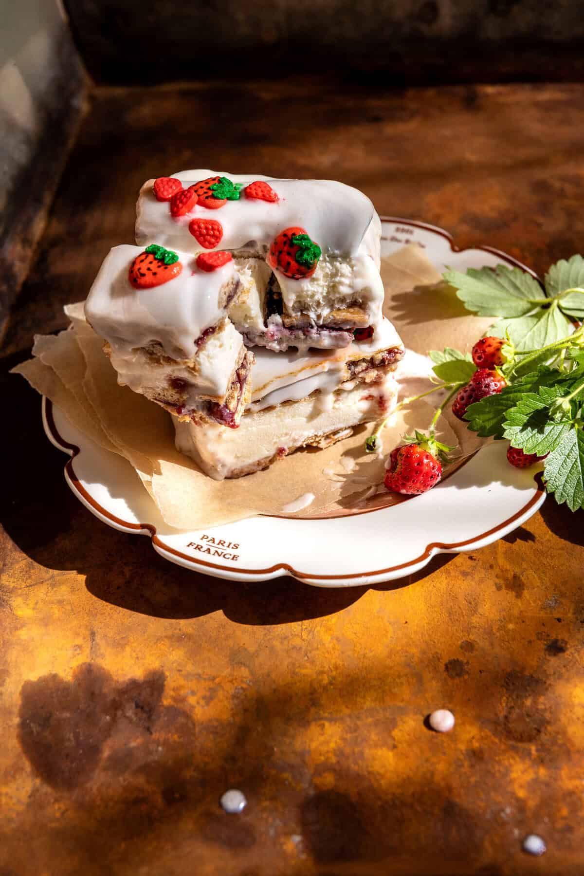 Strawberry Pop-Tart Ice Cream Sandwiches | halfabkedharvest.com